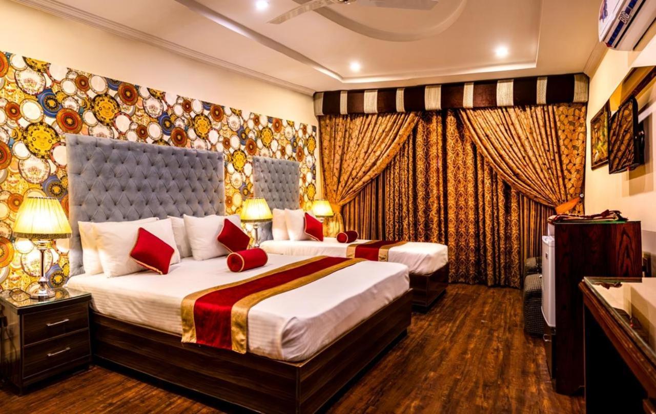 Rose Palace Hotel, Gulberg ลาฮอร์ ภายนอก รูปภาพ