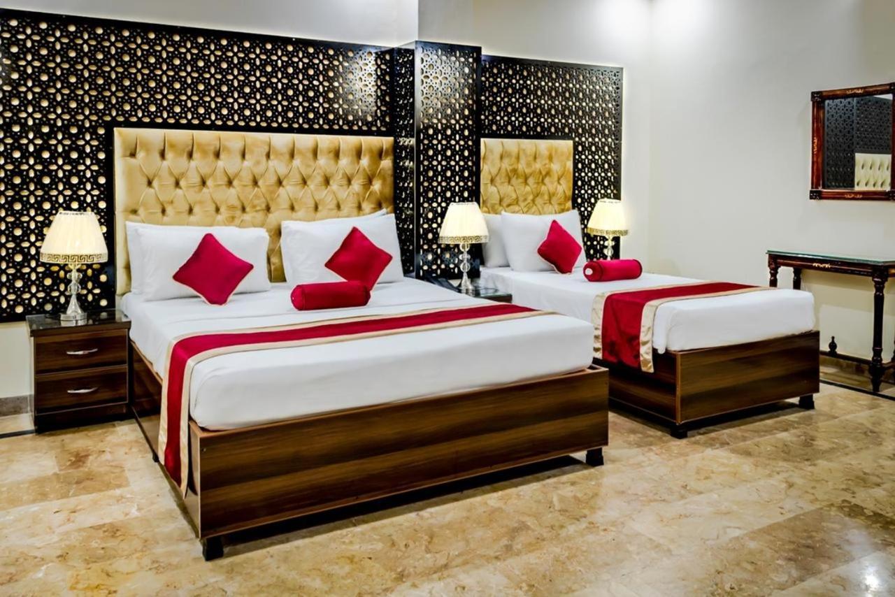 Rose Palace Hotel, Gulberg ลาฮอร์ ภายนอก รูปภาพ