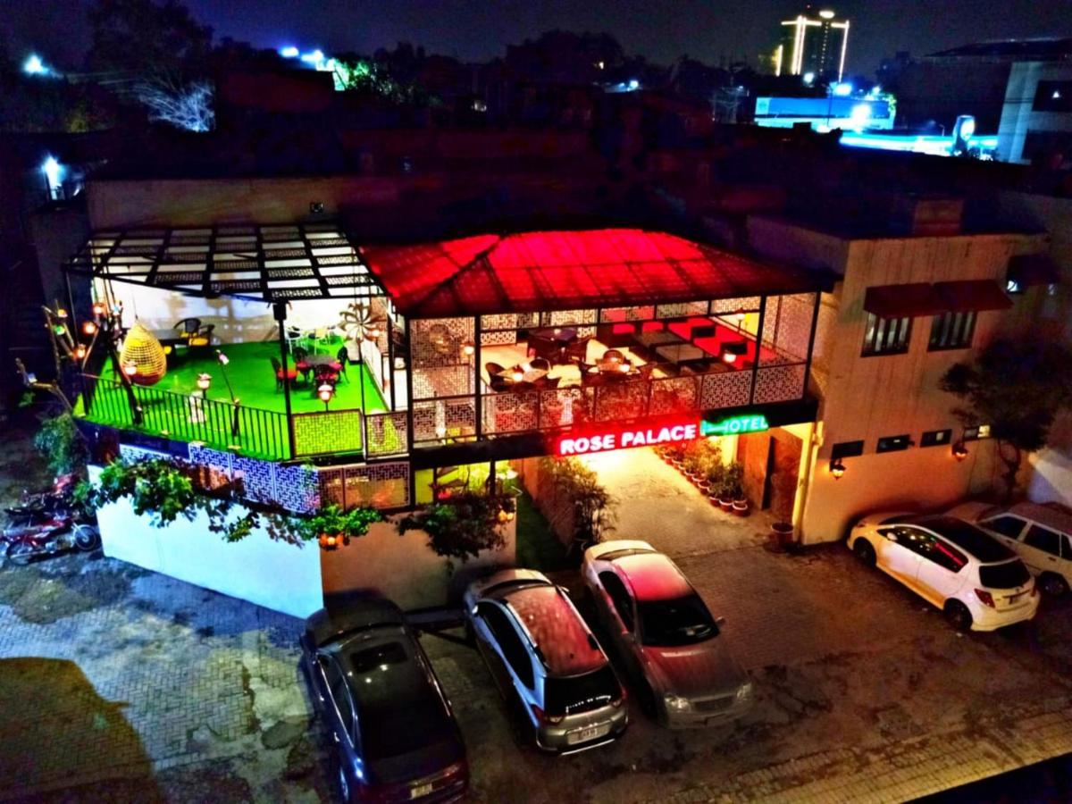 Rose Palace Hotel, Gulberg ลาฮอร์ ภายนอก รูปภาพ
